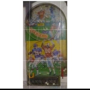 Vintage tabletop pinball game